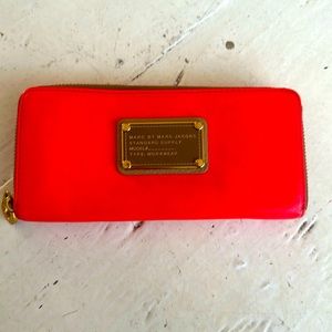 Marc Jacobs wallet